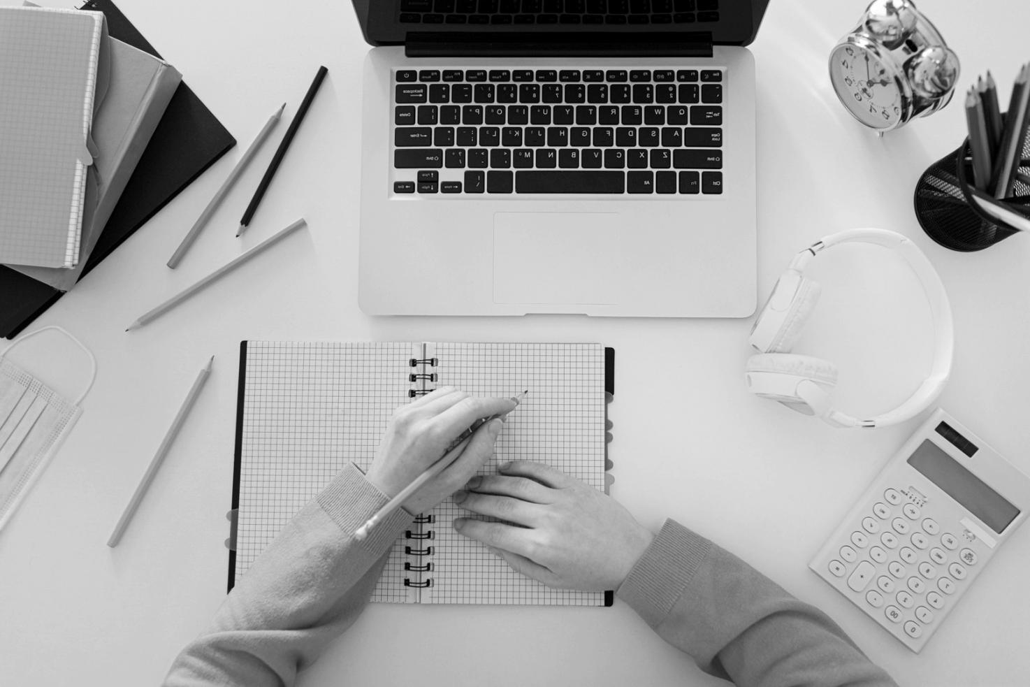 Sesión práctica sobre indicadores de inversión para estudiantes